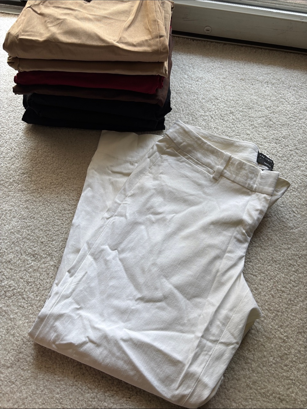 Limited Drew Fit White Cropped Pants
